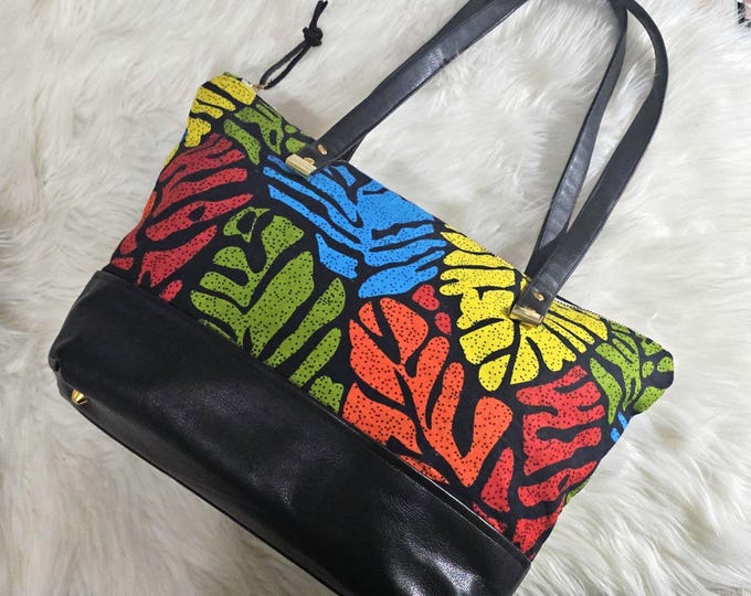 Featured listing image: Handmade Colorful Leaf Print Tote Bag: Spacious Zippered Shoulder Bag