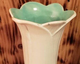 Items Similar To Vintage Rumrill Manhattan Pottery Vase Red Wing