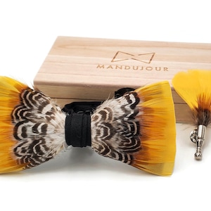 English Turkey Feather Bow Tie & Lapel  Set - Mandujour Handmade
