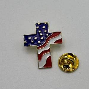 American Flag Cross Lapel Pin: Patriotic USA Religious Gift