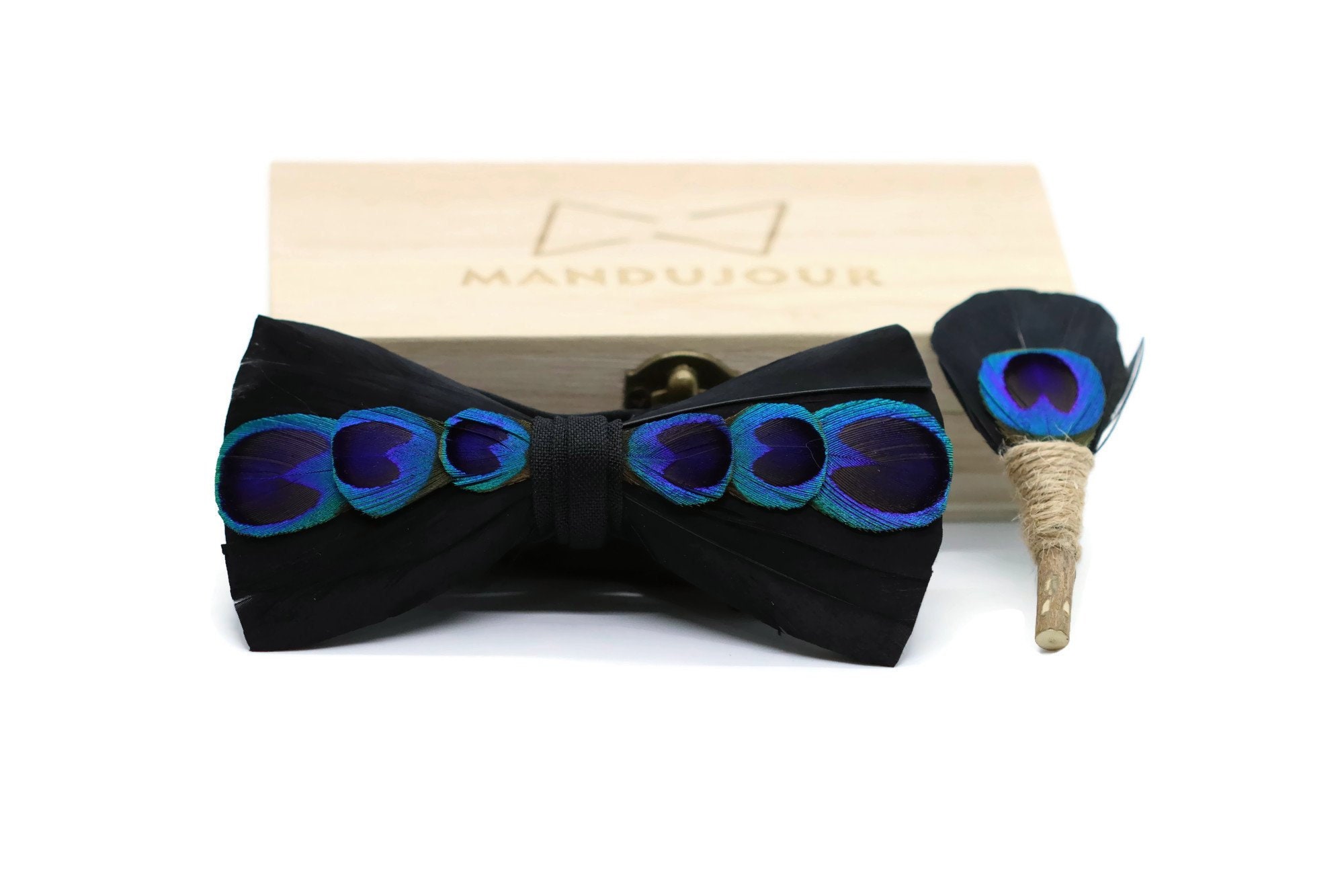 New York Feather Bow Tie & Lapel pin set
