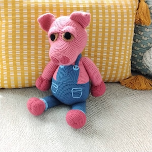 Large Crochet Toy Pig Pattern - Ziggy the Piggy Amigurumi PDF - Instant Download, Written in English (US Terminology) with photos.