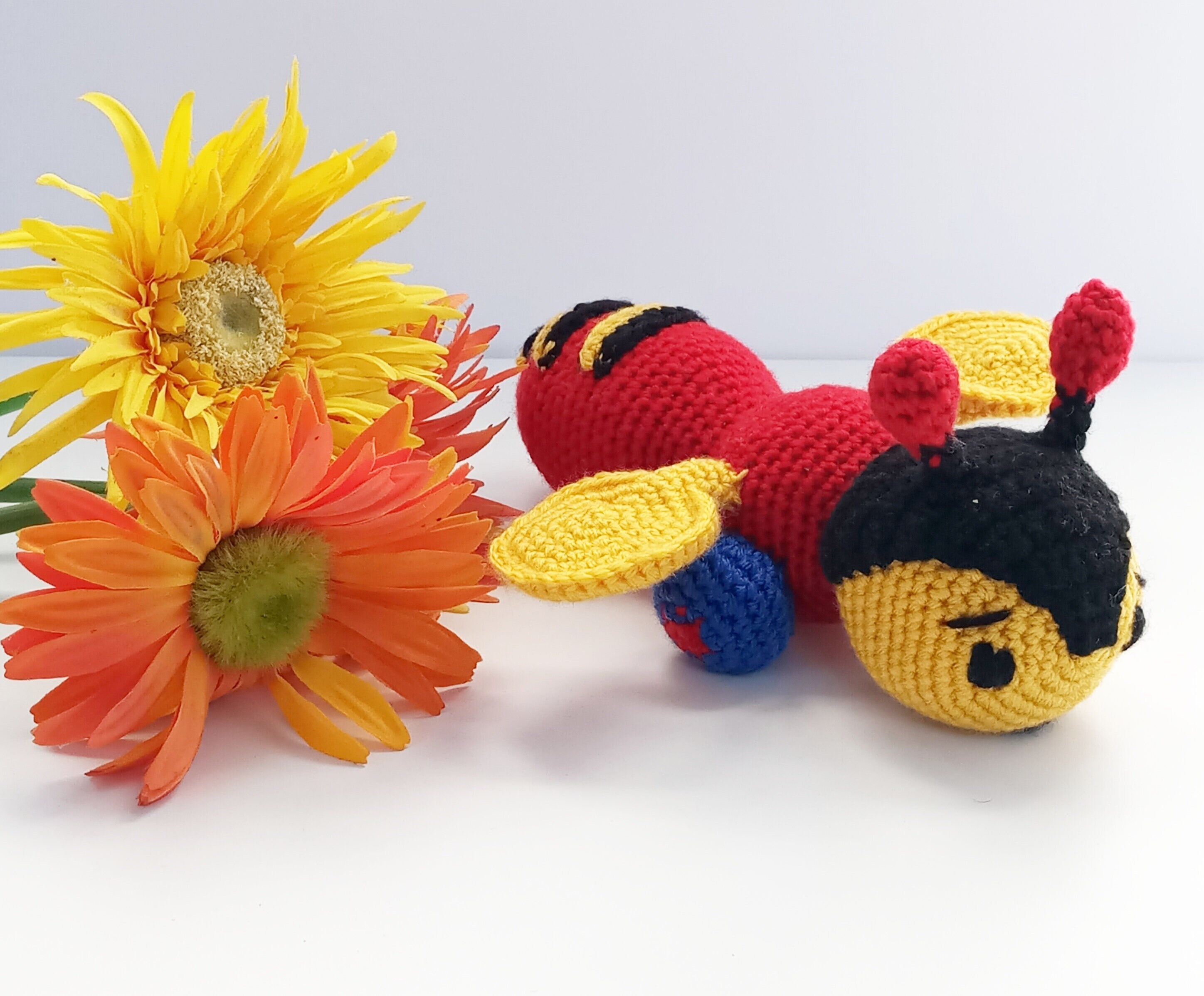 Crochet Pattern Buzzy Bee Baby Rattle, Amigurumi Bee Pattern, Crochet ...