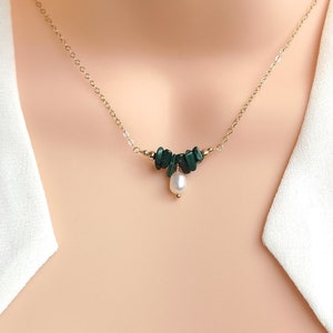 Natural pearl and malachite necklace, dainty 14k gold filled necklace, green raw gemstone bar necklace, minimalist jewelry, gift for her