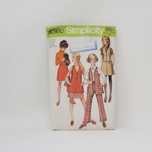 Simplicity pattern 8360, Size 9/10, Young Junior/Teen, © 1969 Simplicity Pattern Co., Young Junior/Teens Jumper or vest, shirt and pants