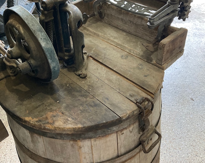 Antique 1907 Wonder Washer Leavenworth Kansas Manual Washing Machine