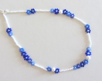 Pearl flower beaded necklace, daisy chain necklace, seed bead choker, blue and white necklace