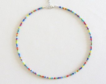 Girocollo con perline, collana girocollo con perline, girocollo colorato, girocollo con perline di semi, girocollo boho, gioielli da spiaggia, collana boho, perline di semi colorate