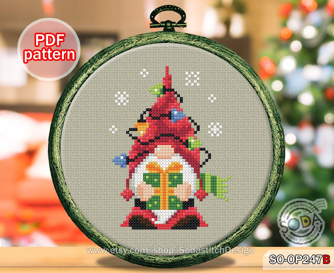 Christmas Gnomes, Counted Cross Stitch Pattern Book: Small and Fast  Ornament Sized Holiday Designs