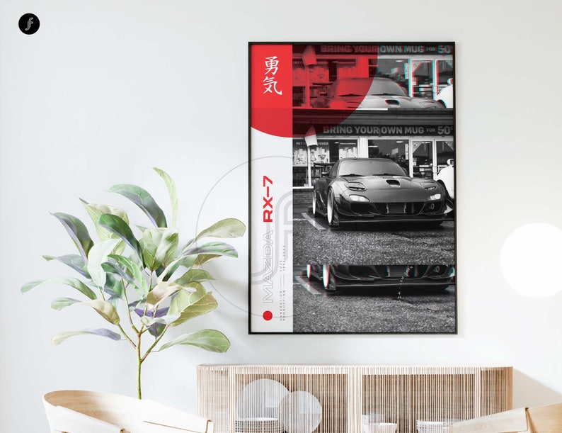 K&ouml;nnte beinhalten: Ein schwarz-wei&szlig;es Poster mit einem roten Kreis und japanischem Text. Das Poster zeigt einen schwarzen Mazda RX-7, der vor einem Gesch&auml;ft mit dem Text "Bringen Sie Ihre eigene Tasse f&uuml;r 0,50 $ mit" geparkt ist.