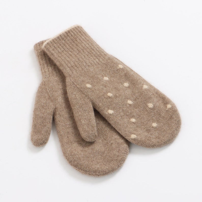 100% Mongolian Cashmere Gloves Mongolian Natural Wool Mittens with Dotted Pattern Winter Glove Natural Brown