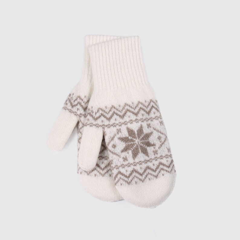 Pure Cashmere Snowflake Mittens for Women Winter Cosy and Warm Accessory Winter Glove image 1