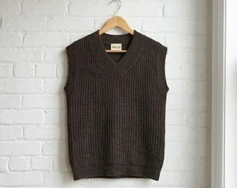 Sustainable Mongolian Yak Wool V-Neck Vest Unisex Cozy Knitwear