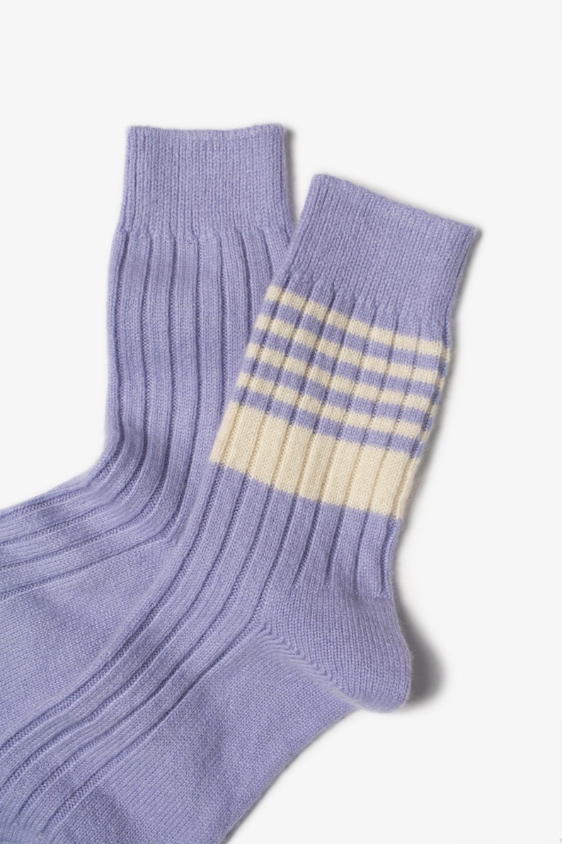 Pure Cashmere Womens Socks Natural Violet Cashmere Casual Socks Luxury Lounge Bed Socks image 4