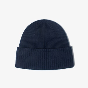 Luxury Cashmere Beanie Soft Stylish Winter Hat for Ultimate Comfort image 4