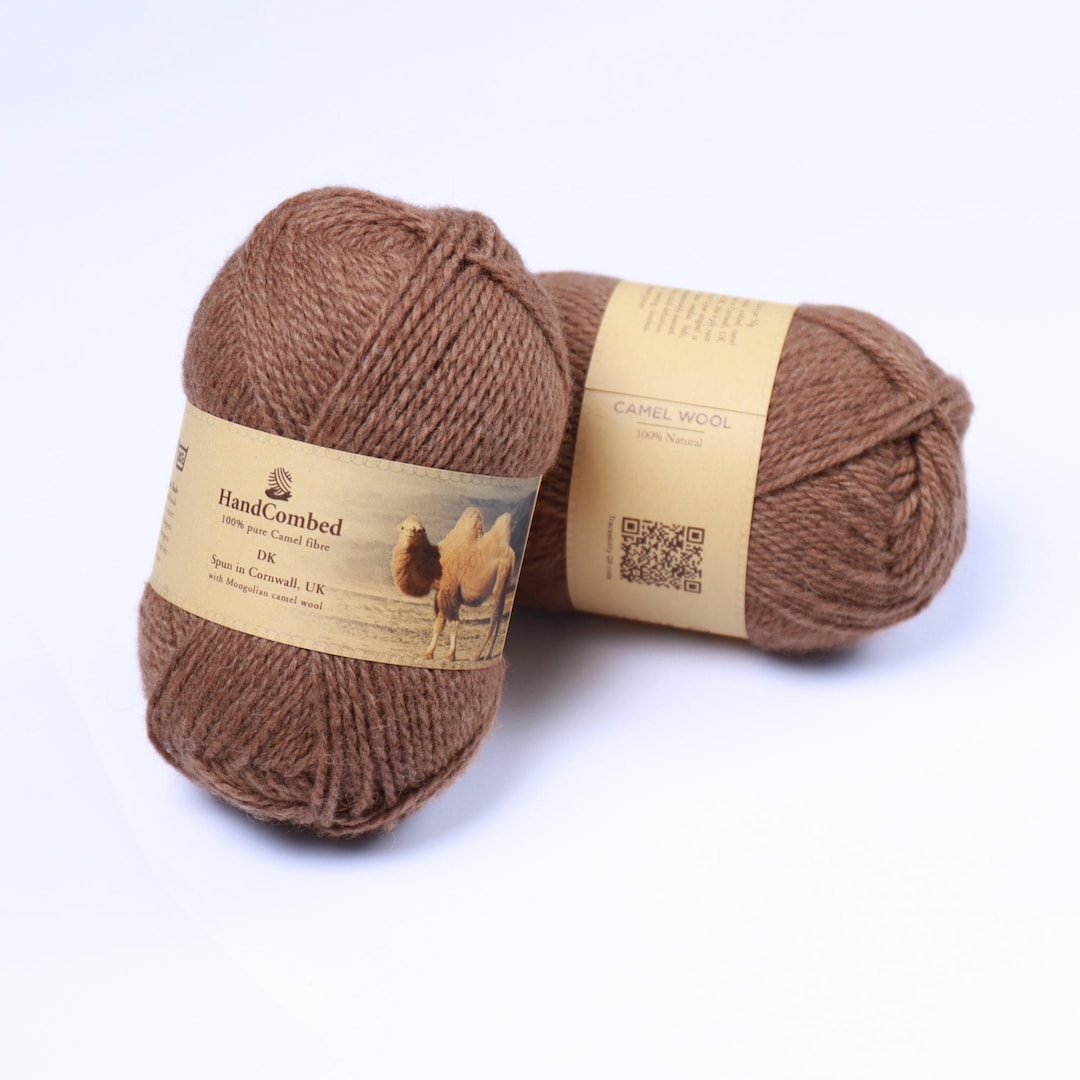 hyeon ヘヨン　ted stole / camel il_1080xN.6392221106_mnet.jpg