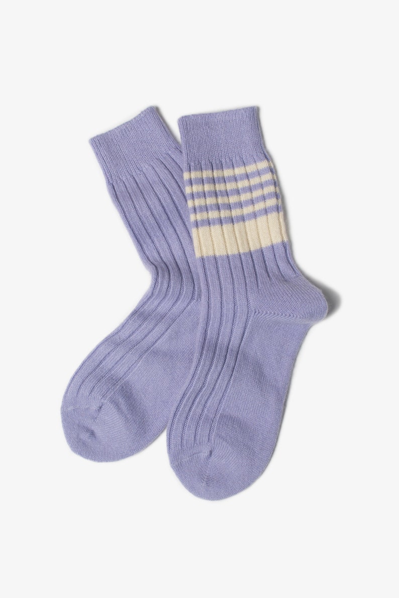 Pure Cashmere Womens Socks Natural Violet Cashmere Casual Socks Luxury Lounge Bed Socks image 1