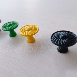 Round Iron Metal Cabinet Knob - Dresser Pull (30mm) WMLS925