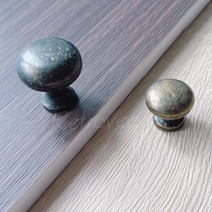 Antique Bronze Ball Cabinet Knob - Dresser Drawer Pull - (2PCS) LS509
