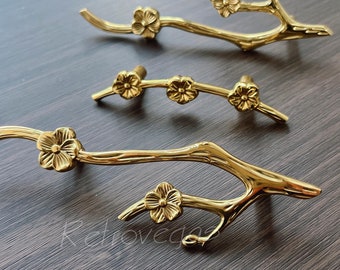 Flower Solid Brass Drawer Pull: Modern Cabinet Knob WMLS549