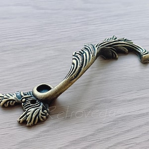 Antique Bronze Cabinet Pull Knob: Ornate Dresser Handle