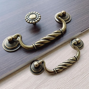 Antique Bronze French Provincial Pull Drawer Pull Shabby Chic Decorative Dresser Drawer Handle WMLS108