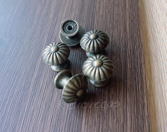 5 x 19 x 19 mm Möbelknäufe in antiker Bronze LS500