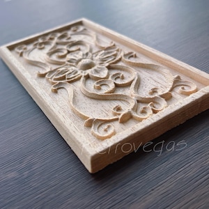 Shabby Chic Wood Rosette Applique: Ornate Furniture Embellishment
