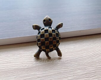 Bronze Sea Turtle Drawer Knob: Decorative Cabinet Handle WMLS1141