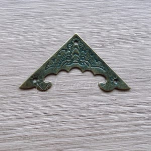 8PCS Bronze Decorative Corner Protectors: Jewelry Box Feet, 40mm BJ061
