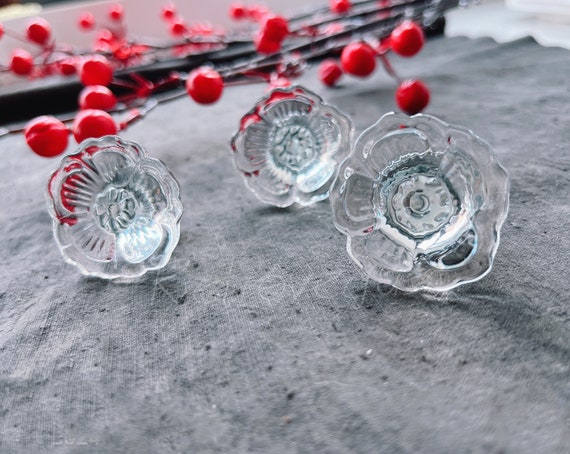 Pomello per cassetti in vetro trasparente a forma di fiore