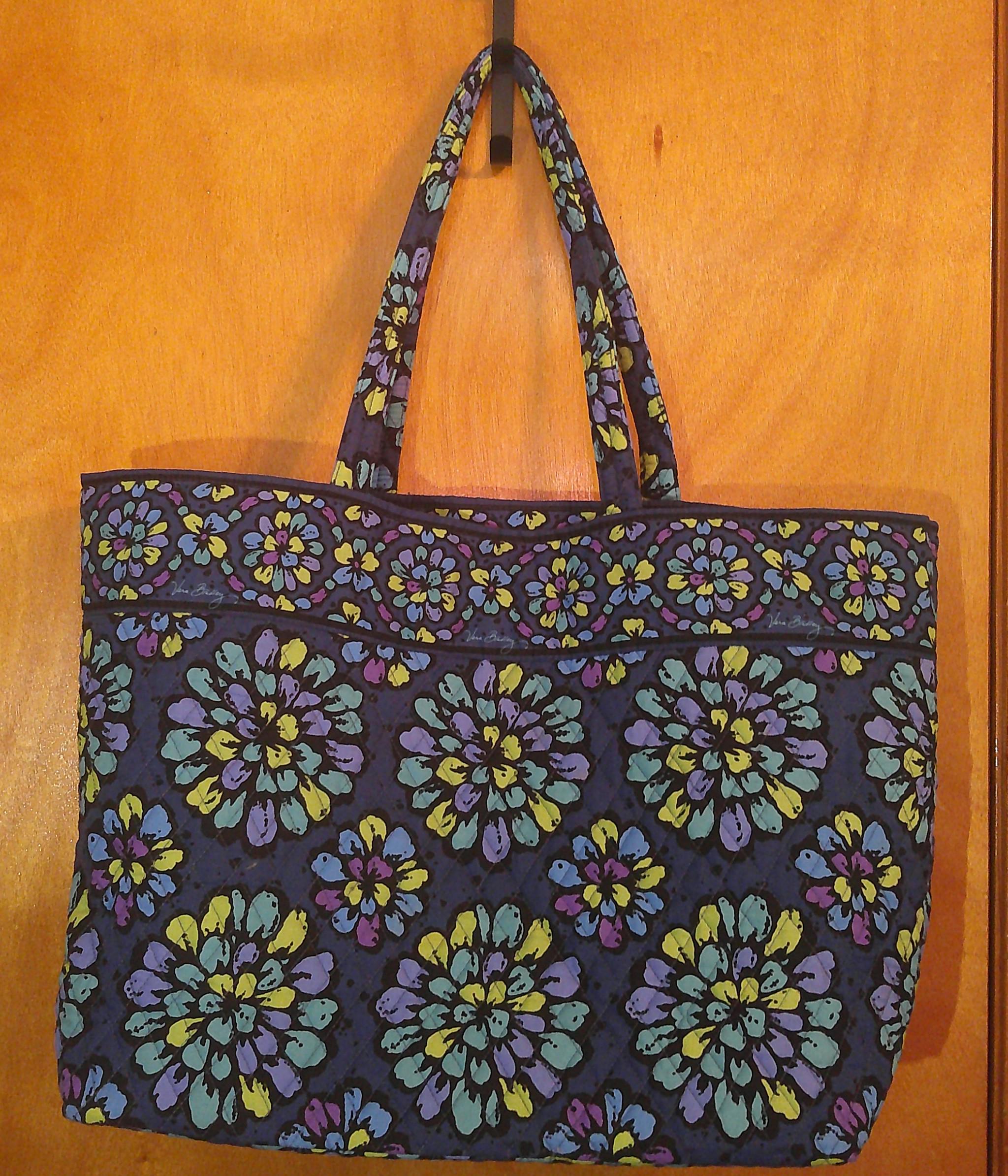 Vera Bradley Indigo Pop Quilted Cotton Convertible Backpack Tote Bag Floral Vera Bradley Indigo Pop for sale | eBay main image 4