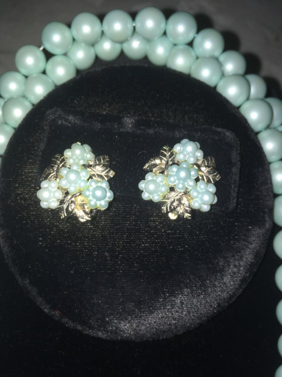 RARE Vintage Signed MARVELLA Blue Necklace & Clip… - image 3