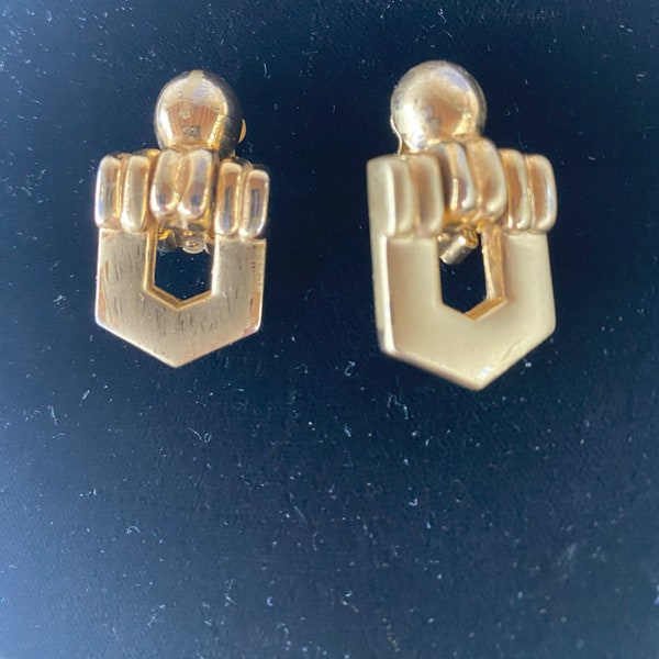Vintage PAOLO Gold Tone Clip Earrings
