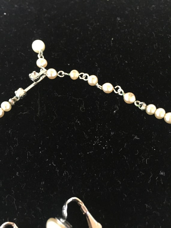 Vintage Marvella Imitation Pearl and Crystal Earr… - image 4