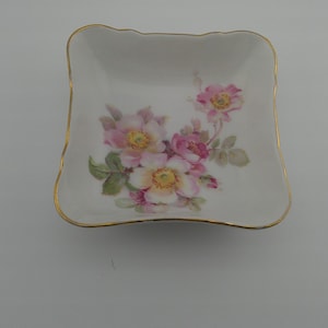 1960s–1994 Schumann Arzberg &quot;Wild Rose&quot; Porcelain Ring Trinket Dish – Germany
