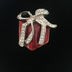 Vintage Rhinestone and Red Enamel Christmas Present Brooch