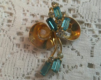 Vintage Jewelry by Jordan 1/20 12K GF Aqua Rhinestone Floral Brooch Providence