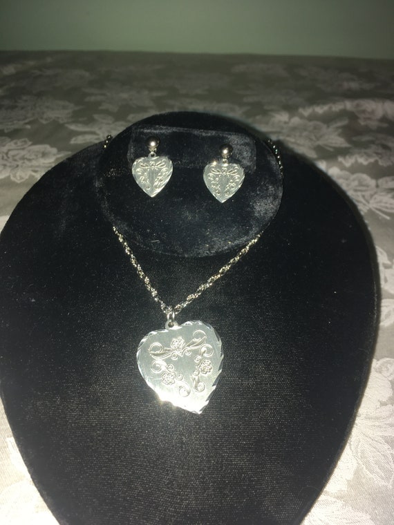 Genuine Pewter Diamond Cut Earring and Necklace Se