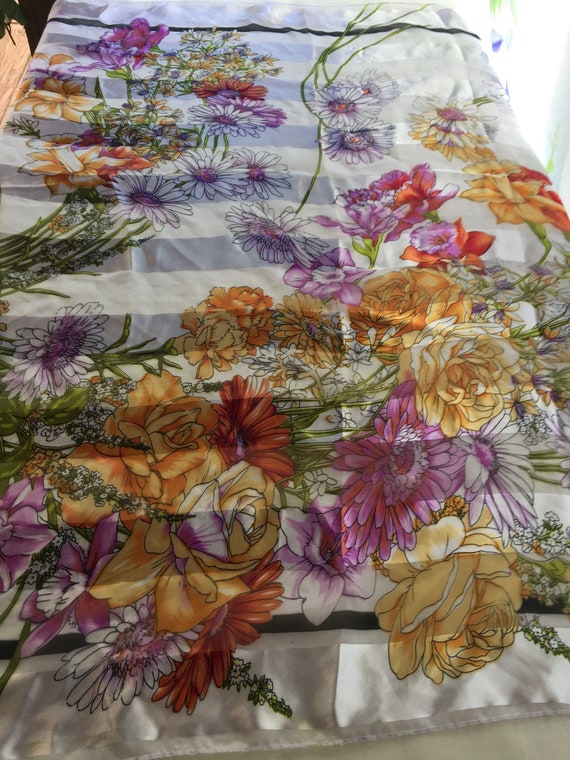 Vintage Beautiful Large Silk Scarf - Flowers & Str