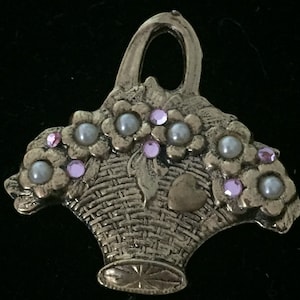 Vintage &quot;Hidden Heart&quot; Basket of Flowers Pink Rhinestones & Faux Pearls