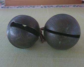 Pair Antique N&S Petal Sleigh Bells Brass Horse Harness Bells