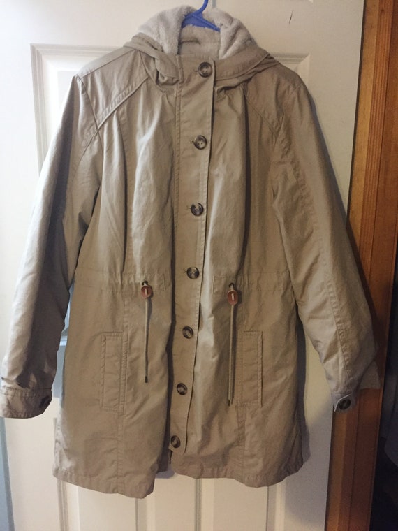 L.L. Bean Hooded Jacket 100% Cotton Lining Size L 