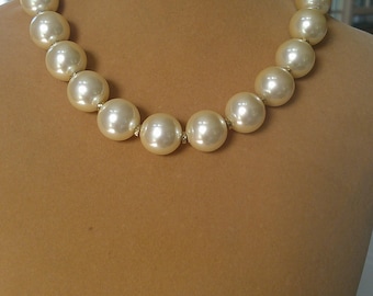 Vintage 1980s Signed Napier Faux Pearl Necklace Gold Tone Spacers 19"