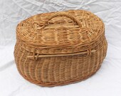 Picnic basket - Old lidded basket - Popular art - France - Old Vannerie
