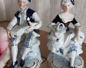 Porcelain figurines, knick-knacks