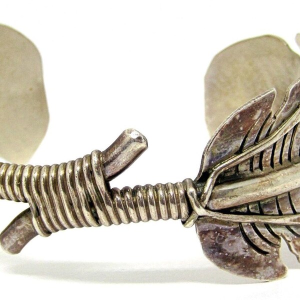 RARE CHOCTAW Tribe Signed (Gale Self) Sterling Silver Feather Cuff Bracelet- Elegant Unique Piece 33 grams-