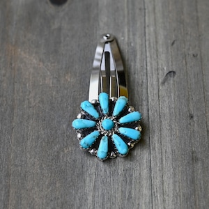 Bonita horquilla para el pelo Navajo (de Davin Benally) en plata de ley y turquesa de la Bella Durmiente, 5,3 gramos, 2 1/4 x 1 pulgada, 9 gemas turquesas