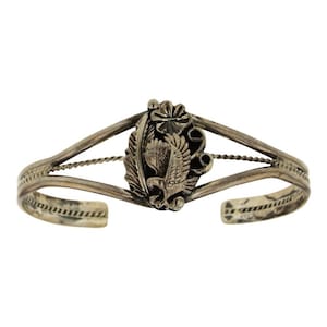 Vintage Navajo firmado Sterling Silver Eagle Cuff Pulsera- Running Bear Shop- Gran detalle-Impresionante!