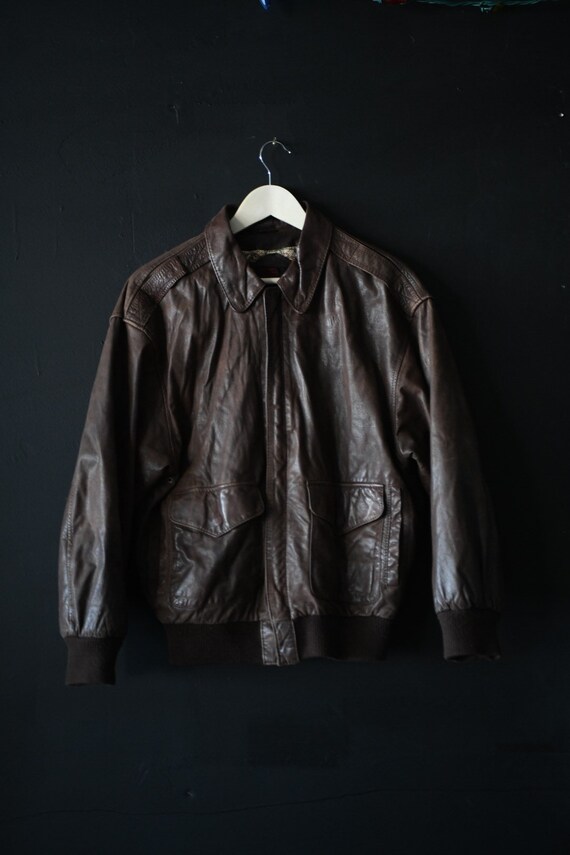 Vintage Men's Leather Flight Bomber Jacket